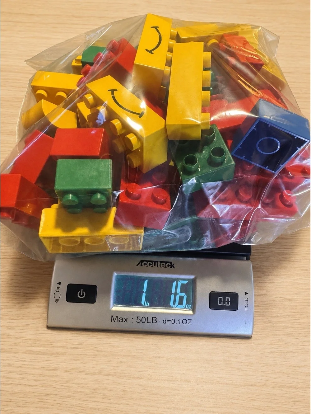 Unbranded Large Building Blocks Set - Over 1lb, Red, Green & Yellow, Preowned